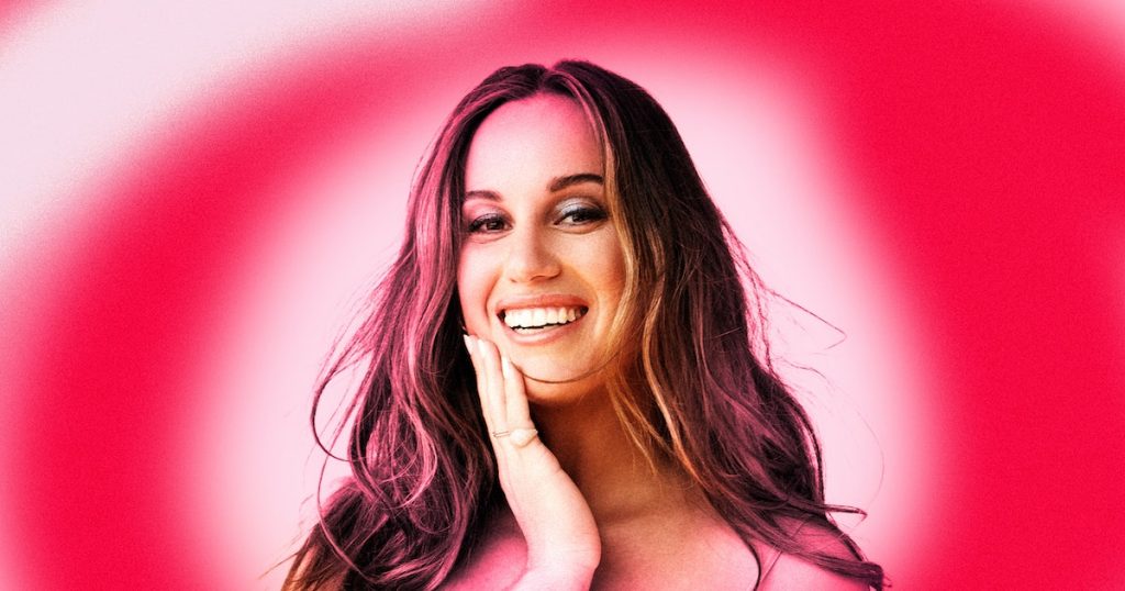 Comedian Hannah Berner On Intercourse, TikTok, & Going Viral
