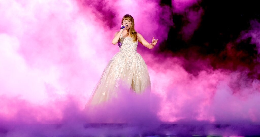 Supporters Imagine Taylor Swift Will Add New Songs To ‘Speak Now’