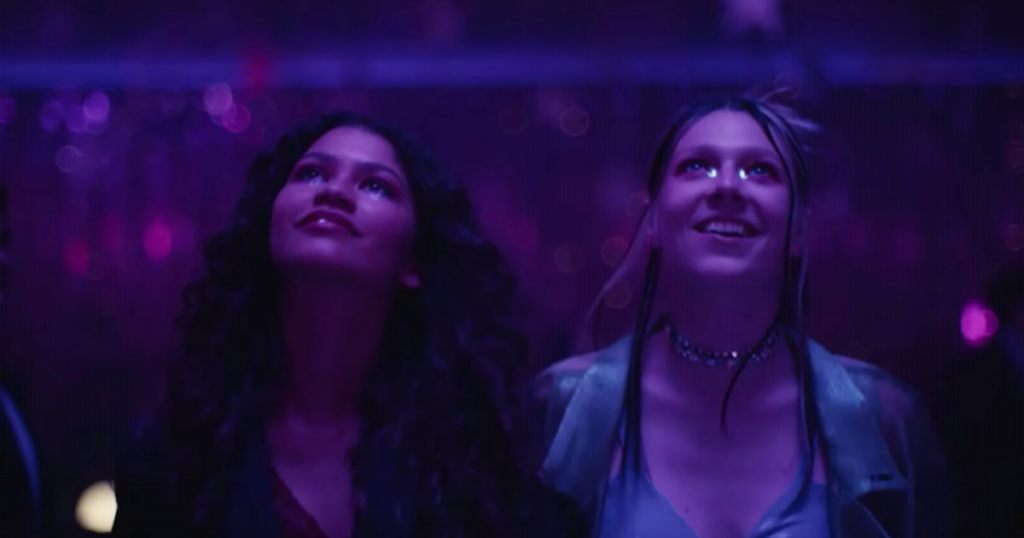 What Coloration Is Your Aura, According To Your Zodiac Sign