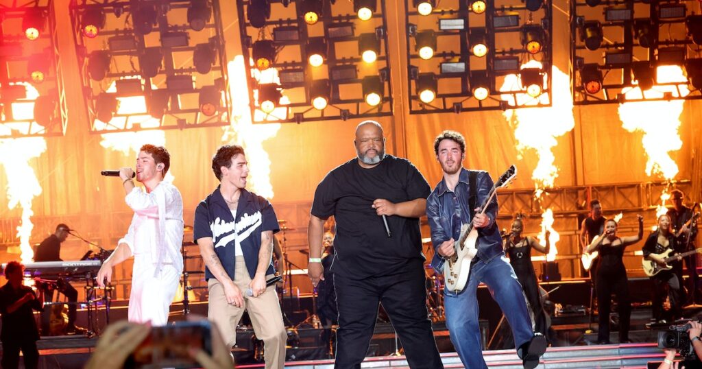 Movies Of Every single Surprise Guest On The Jonas Brothers’ 2023 Tour
