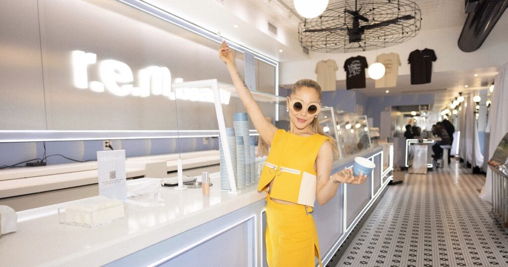 I Went To Ariana Grande’s r.e.m. magnificence ‘Sweetener’ Shoppe Pop-Up