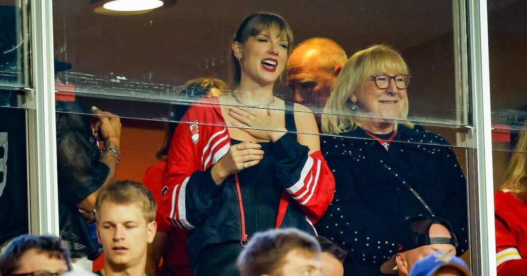 Donna Kelce’s Estimate About Taylor Swift Dating Travis Is Sweet