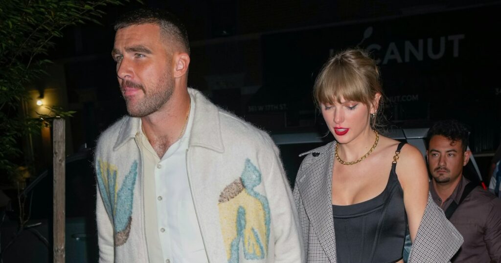 Taylor Swift & Travis Kelce’s Eras Tour Kiss Body Language Was Adorable